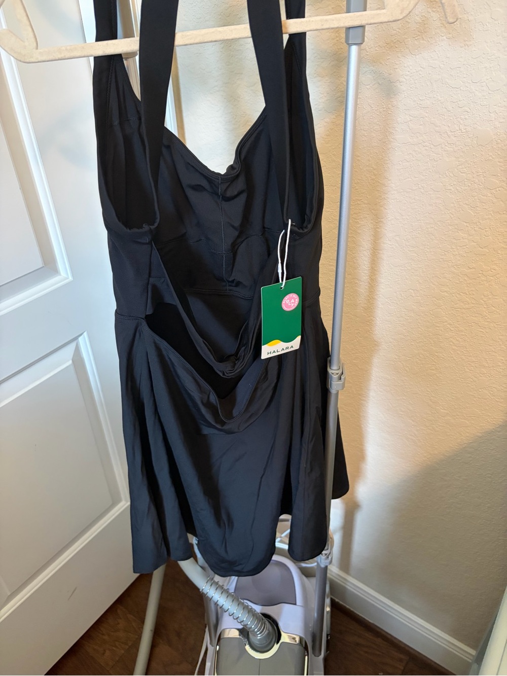 HALARA Black Backless Active Dress